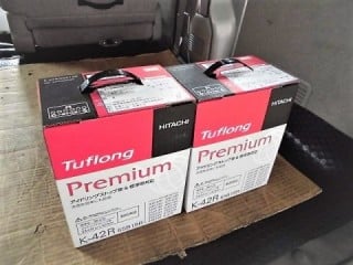 HITACHI  Tuflong  Premium  バッテリー